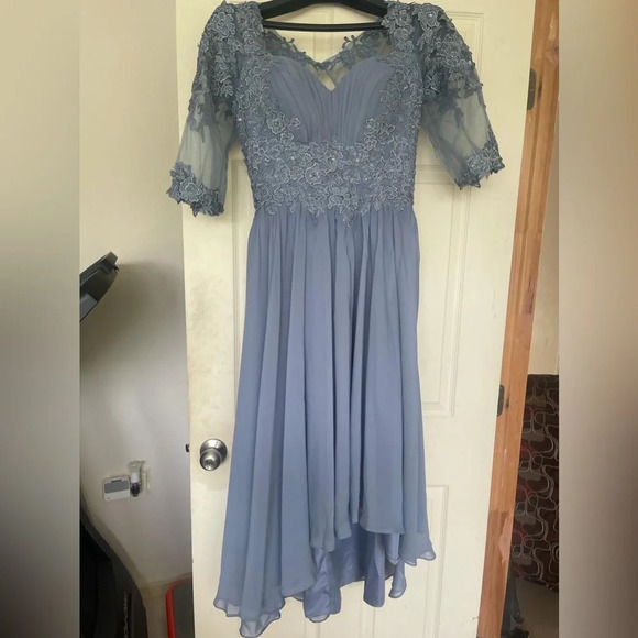 Night dress size 8 - Picture 4 of 6